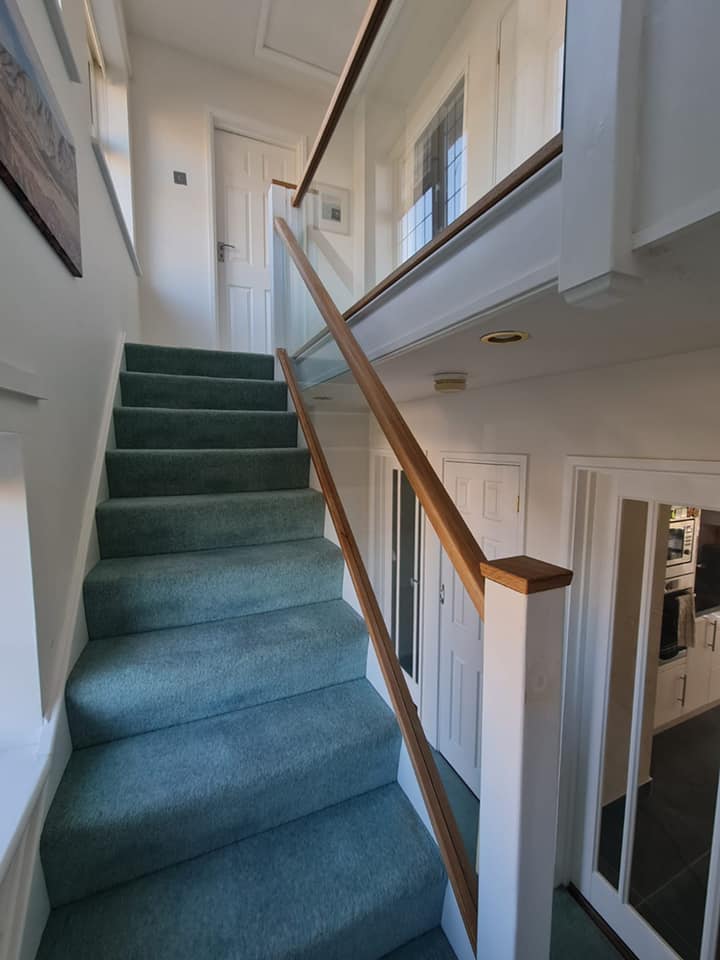 Glass and glazing services, glass repairs, glass replacement