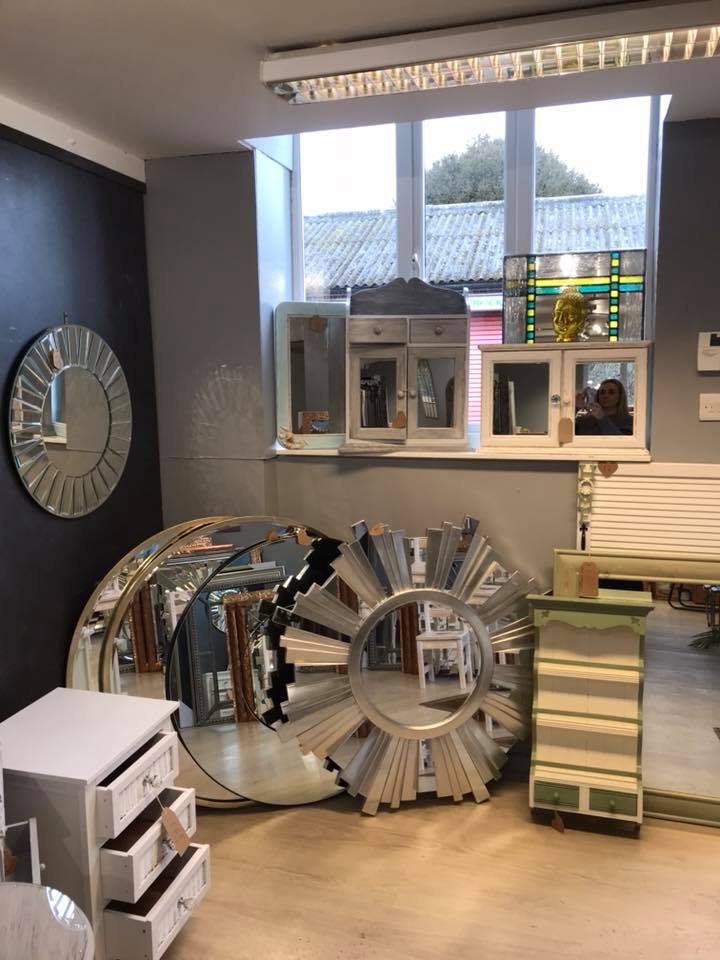 Glass and glazing services, glass repairs, glass replacement